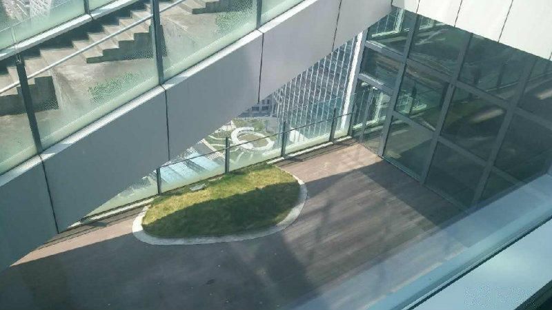 深圳南山科技园百度**大厦高层海景单位招租