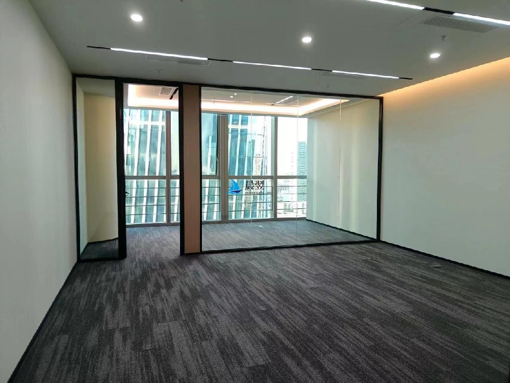 深圳前海香江金融大厦153㎡出租｜68元/㎡｜近电梯口