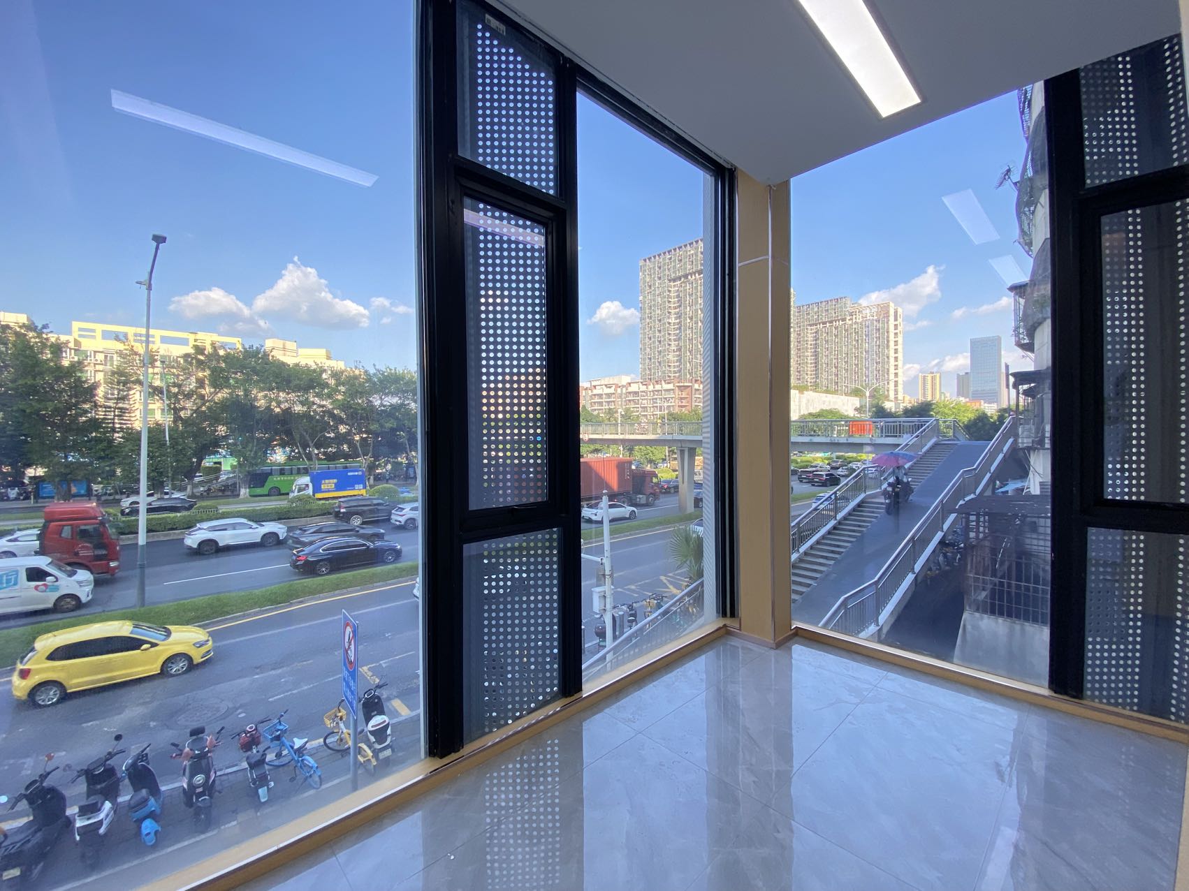 西乡整层900㎡现成直播工作室出租