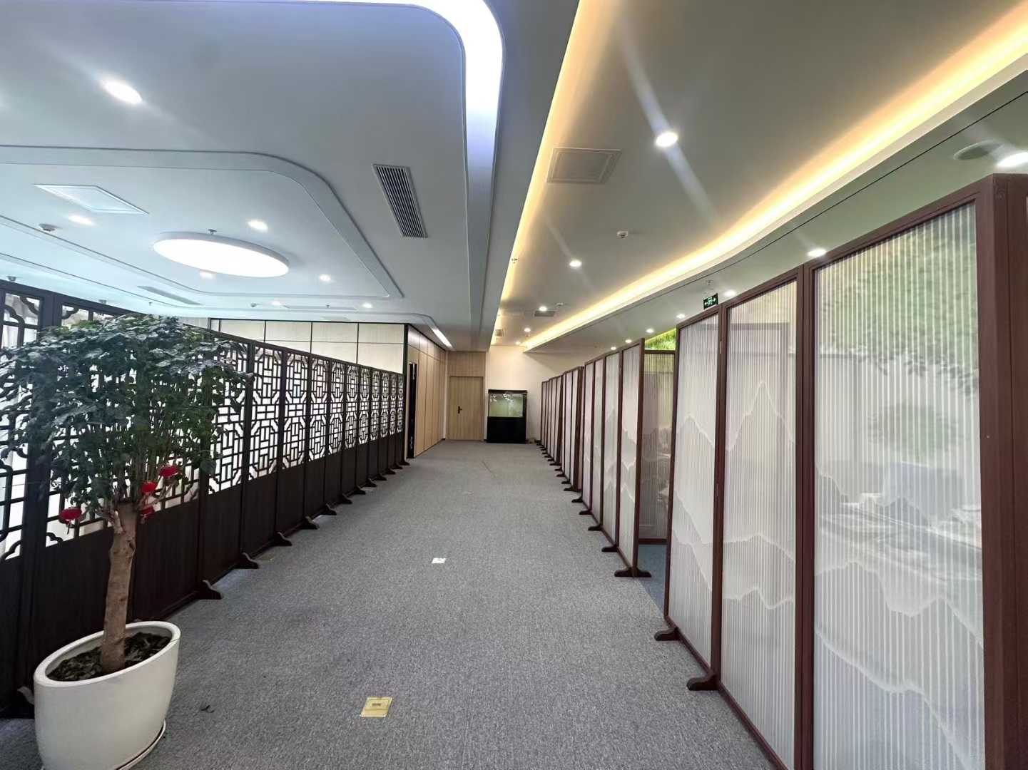 卓越前海壹号672㎡办公室出租