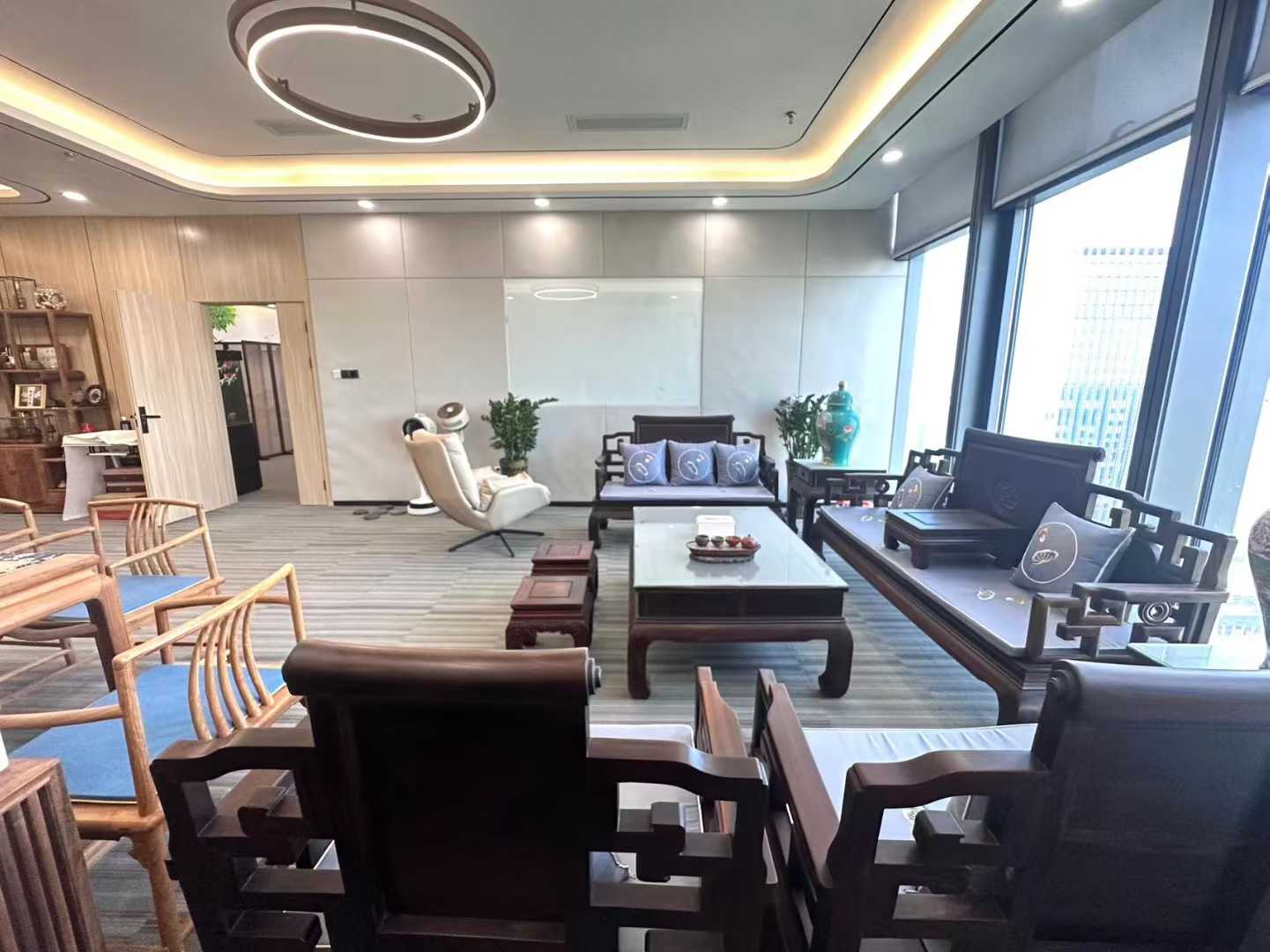 卓越前海壹号672㎡办公室出租